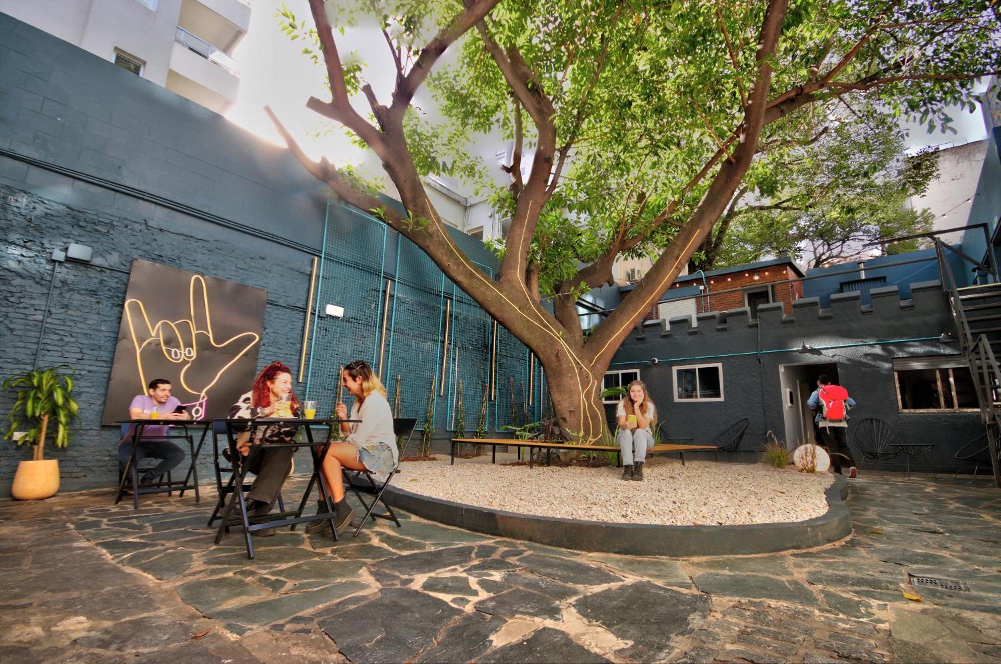 Play Hostel Garden Buenos Aires Ngoại thất bức ảnh
